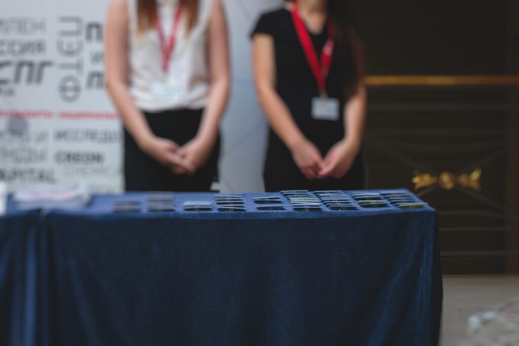 Process,Of,Checking,In,On,A,Conference,Congress,Forum,Event,